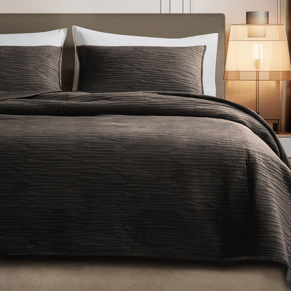 Wonderful Velvet Quilt Set, King Size Burgundy Soft Fluff Texture Coverlet with Shams, Channel Stitched Pattern, All-Season Use, Versatile Lightweight Bedspread for Bedroom Adults Teens Kids,106"x94"