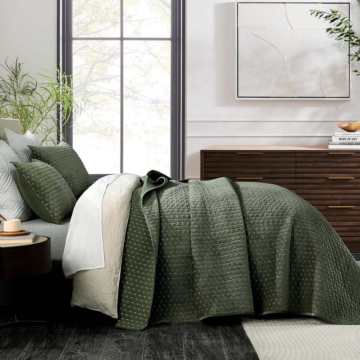 Grassix Velvet Quilt Set King Size, 3 Pieces Cross Stitch Bedspread Coverlet with 2 Shams for All Season, Lightweight Comforter Bedding Set, Gold Caramel, 108"x96"