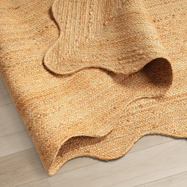 GRUHUM Scalloped Jute Area Rug 5x8ft Rectangle Natural Base Off White Trim Handwoven Reversible Soft Braided Farmhouse Indoor EcoFriendly Living Room Bedroom Kitchen Hallways Enterways